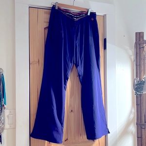 Heart & Soul scrub pants in purple size L petit